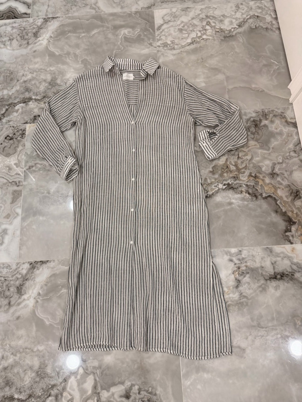 Striped Long-Sleeve Button-Front Shirt Dress - Gray/White